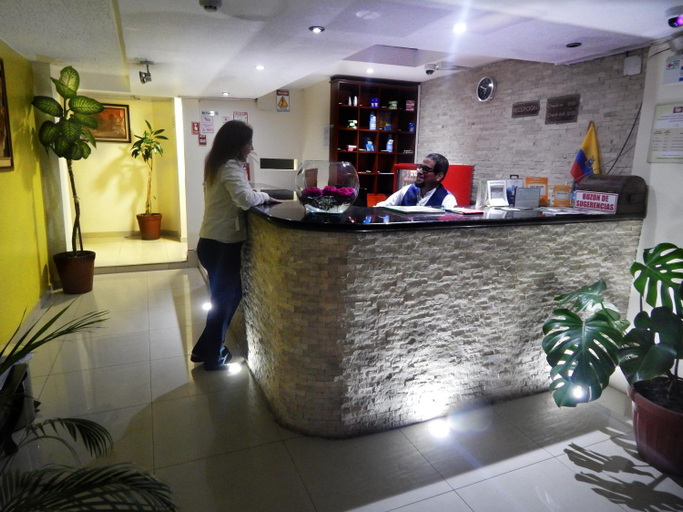 Public Area, Hostal El Roble, Quito