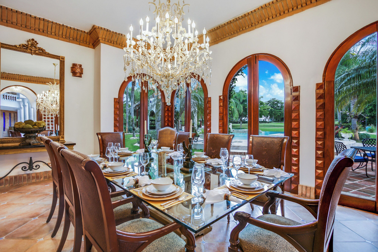 Food & Drinks 4, 5-star villa for rent in Moroccan-style, La Romana