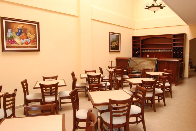 Food & Drinks 3, Hotel Centenario, Iguala de la Independencia