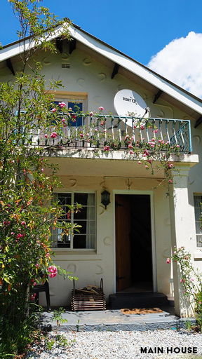 JAYA'S PLACE, Amathole