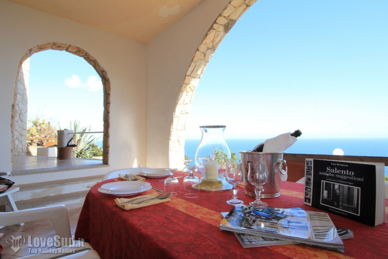 Food & Drinks 5, Archi Pool Residence, Lecce