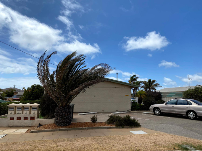 Exterior & Views 1, Waldeck Heights, Geraldton