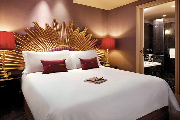 Bedroom 3, The Scarlet Singapore, Singapore