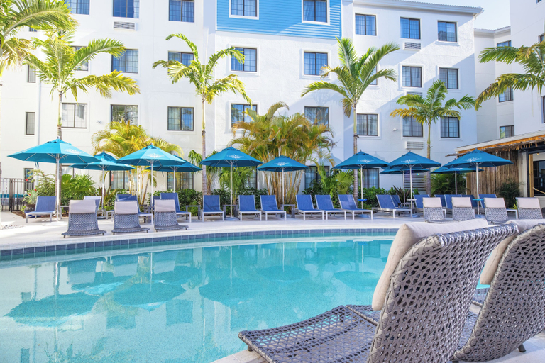 Sport & Beauty 2, Compass by Margaritaville Hotel Naples, Collier