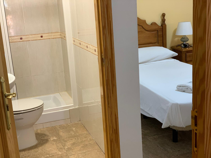 Others 5, Hostal Sesena, Toledo