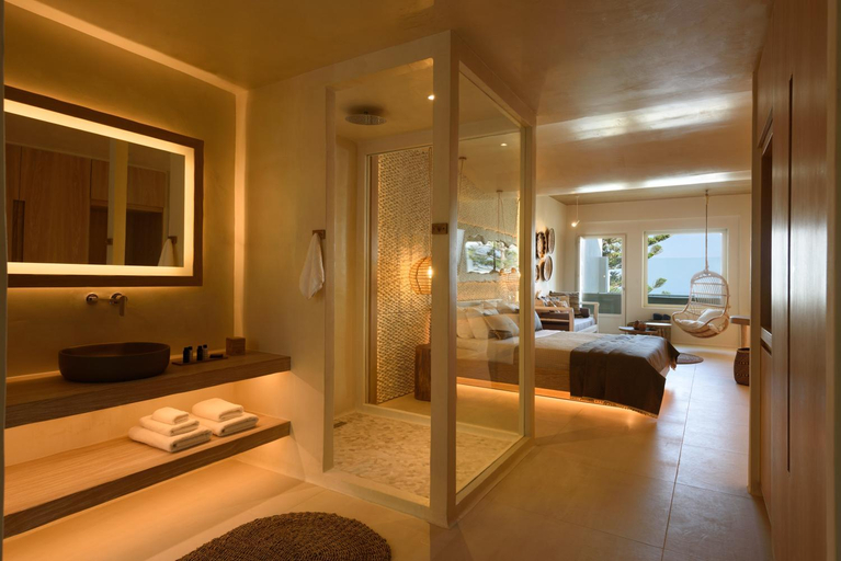 Bathroom 4, Divelia East, South Aegean