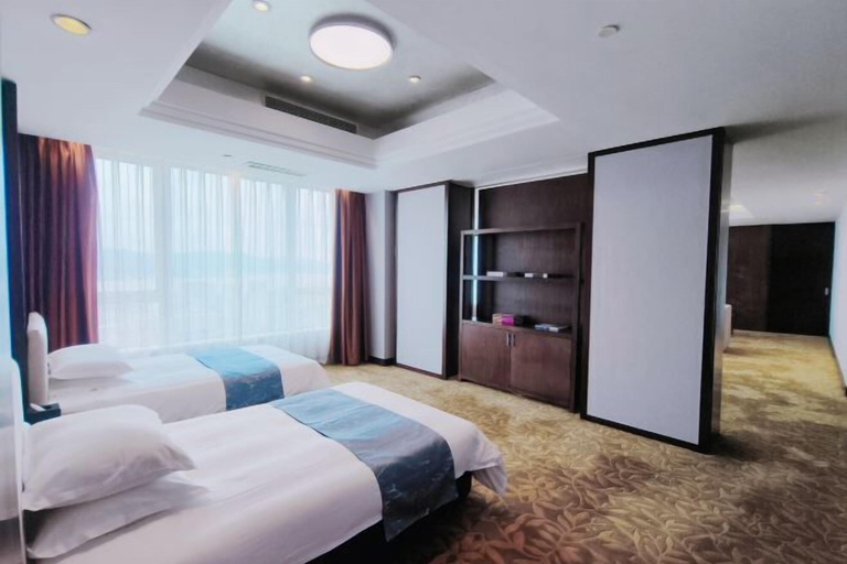 Bedroom 3, Peninsula Hotel, Ningbo
