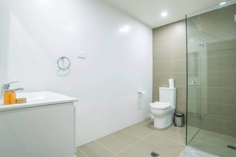 Bathroom, Stunning 1bed1bath Apartment@mascot, Sydney