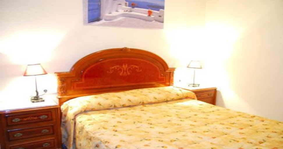 Bedroom 2, House in Lloret de Mar - 104020 by MO Rentals, Girona