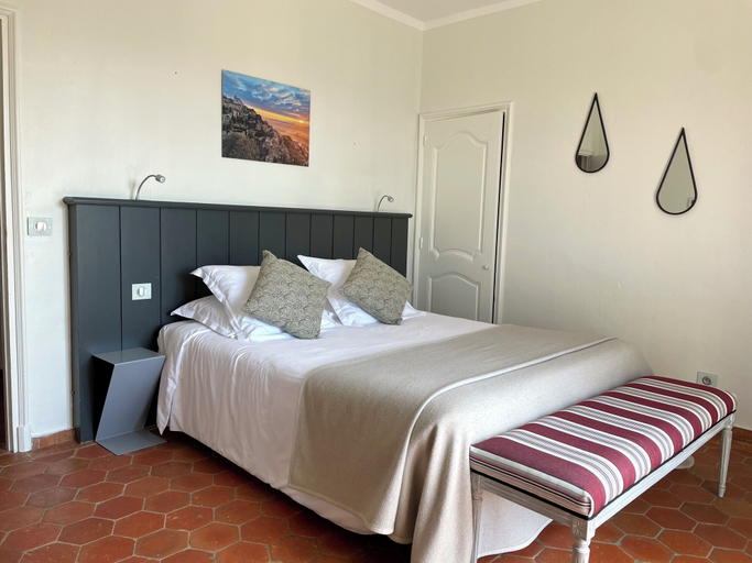 Bedroom 4, Domaine de l'Enclos, Vaucluse