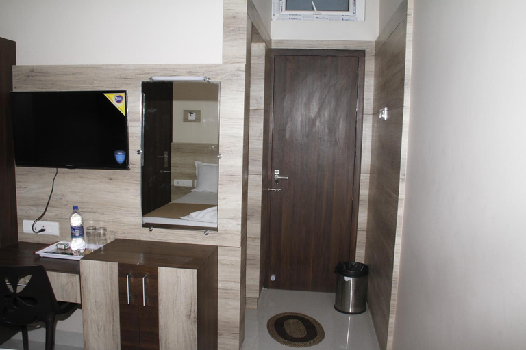 Others 5, Jeyam Residency, Dindigul