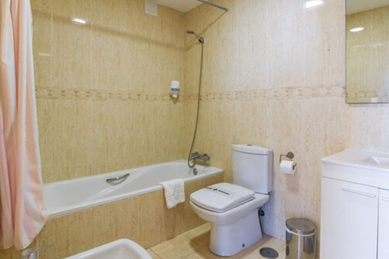 Bathroom 5, Apartamentos Vegasol Playa A.T., Málaga
