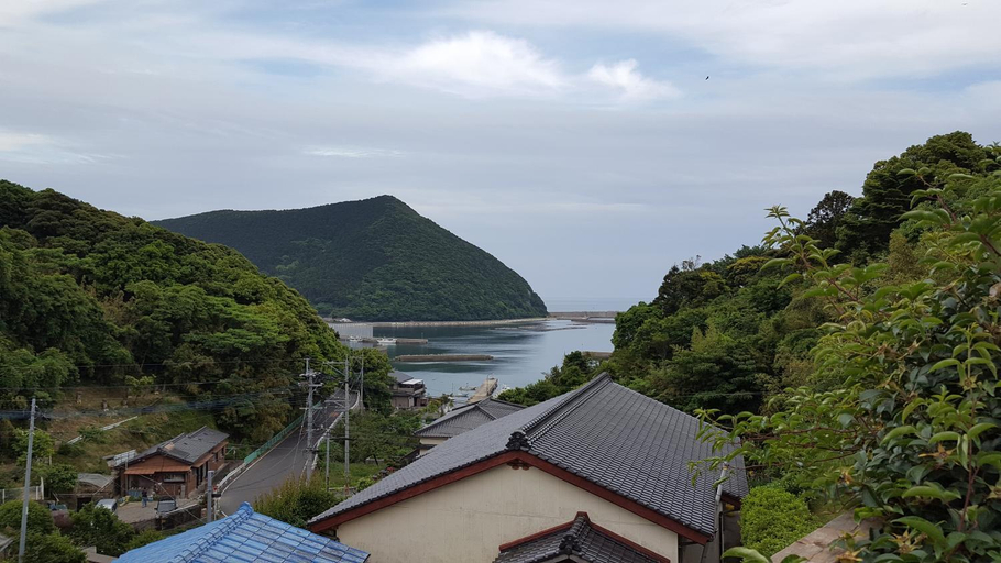 Others 5, Hinokisanso Tsushima, Tsushima