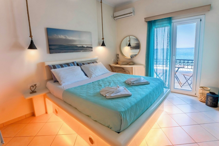 Bedroom 2, Sagma Beach apartment, South Aegean