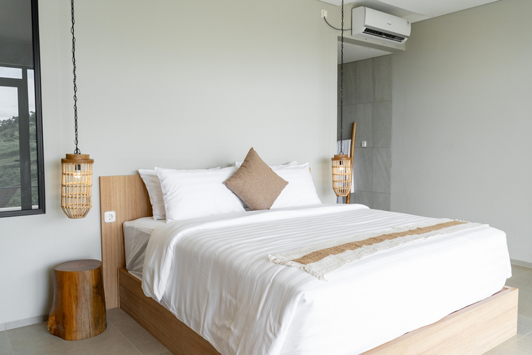 Others 2, Jaden Hill Mountain City View Villa 8 Bedrooms With a Private Heated Swimming Pool and a Movie Room, Bandung