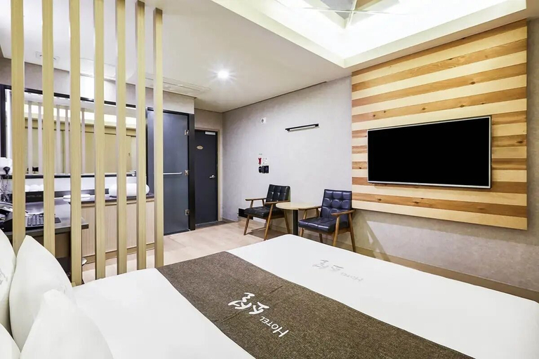 Bedroom 3, Hotel Forest River Novel, Icheon