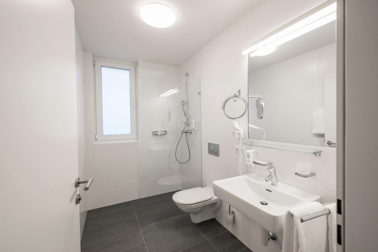 Bathroom 3, Apartments Leipziger Hof, Innsbruck