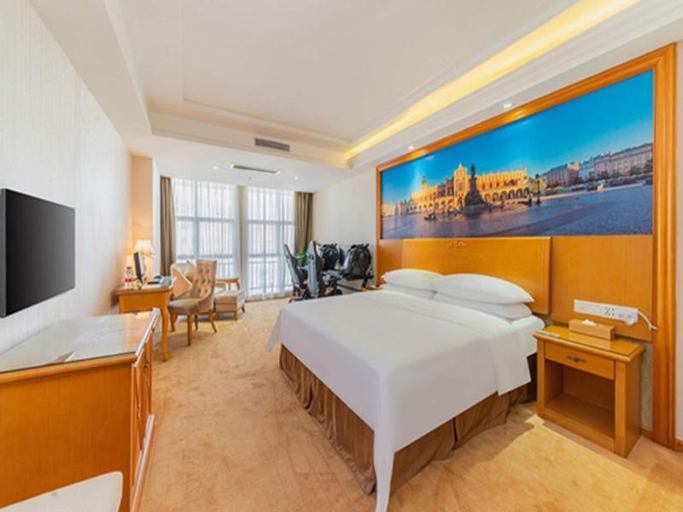 Bedroom 2, Vienna International Hotel Shenzhen Shiyan Bus Station, Shenzhen