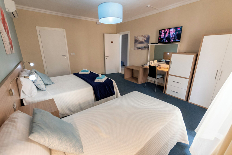 Bedroom 3, Estrella Lodging