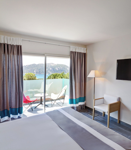 Bedroom 3, Hotel Carre Noir, Corse-du-Sud