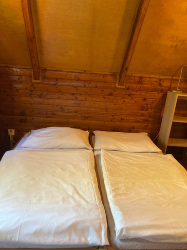 Bedroom 2, Chaty Marta, Vsetín