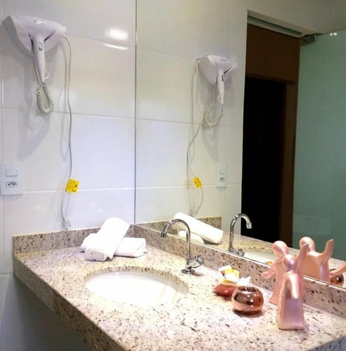 Bathroom 4, Cambraia Hotel, Campo Belo
