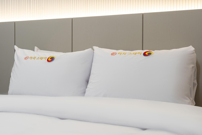 Bedroom 4, Easy Stay Hotel in Sinan-dong, Gwangju, Buk