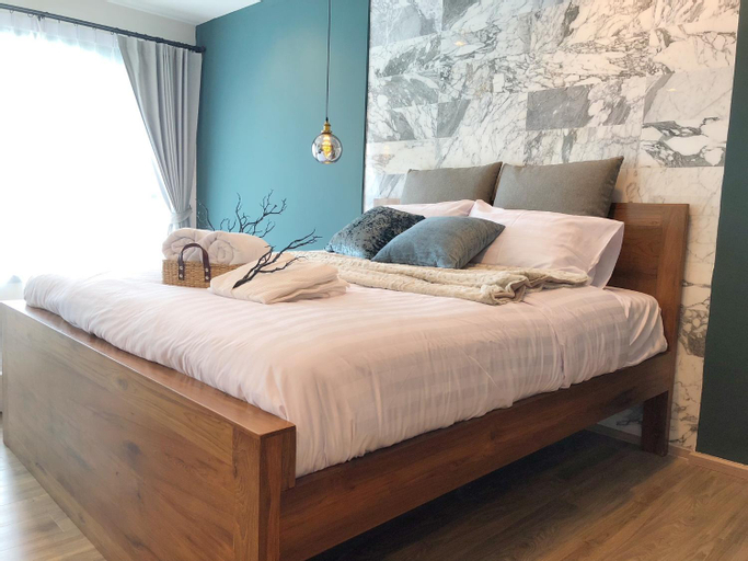 Bedroom 9