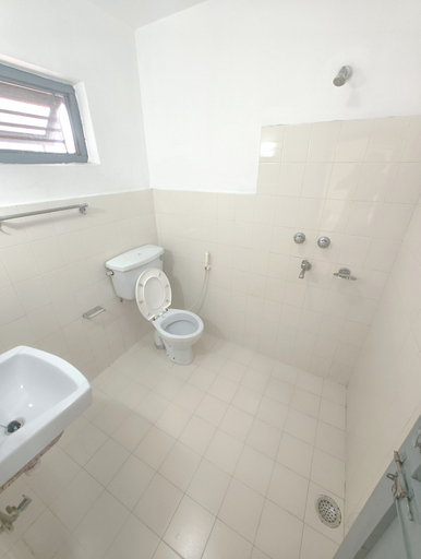 Bathroom 4, Hotel Mountain View, Gandaki