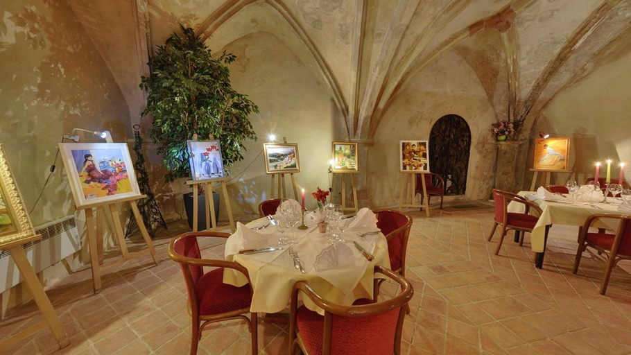 Food & Drinks 5, Hotel De Paris, Moselle