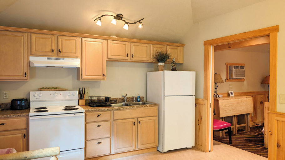 Dining Room 1