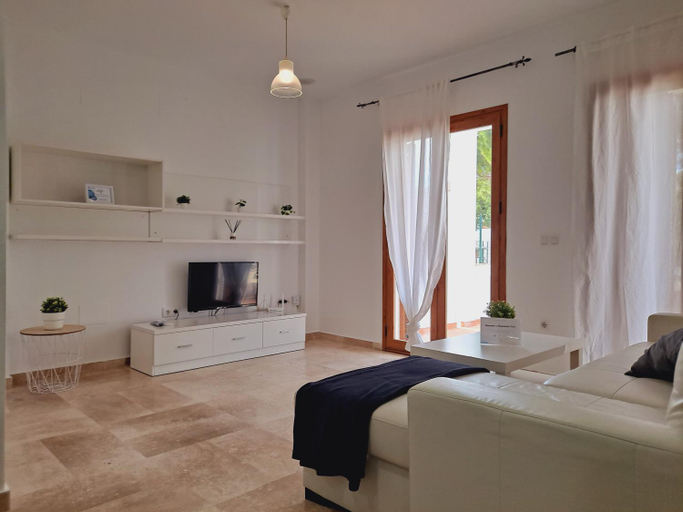 5, Apartamentos Turisticos La Carrajolilla, Cádiz
