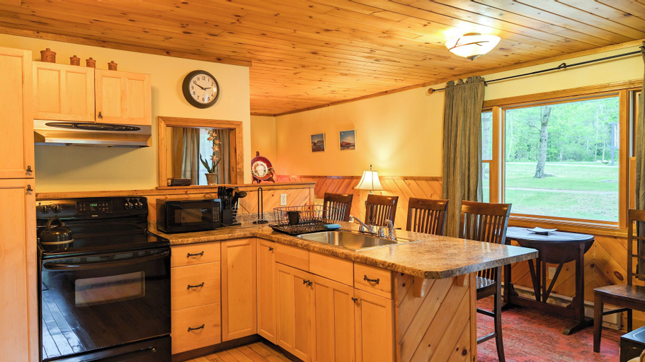 Dining Room 6