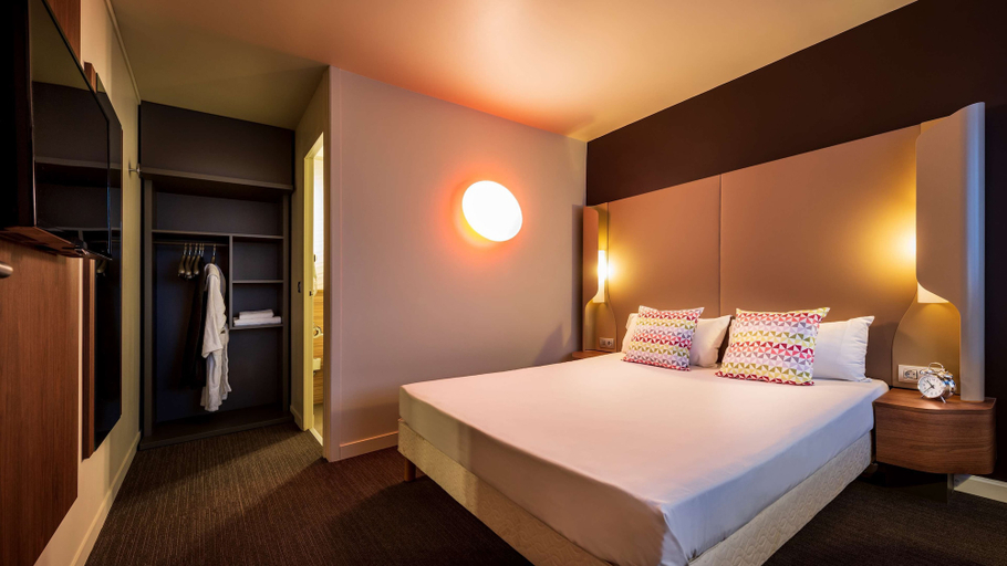 Bedroom 3, Hotel Campanile Amsterdam Zuidoost, Amsterdam
