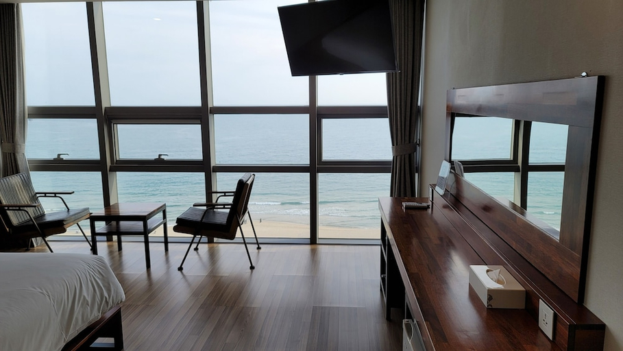 Others 5, MS Hotel Haeundae, Haeundae