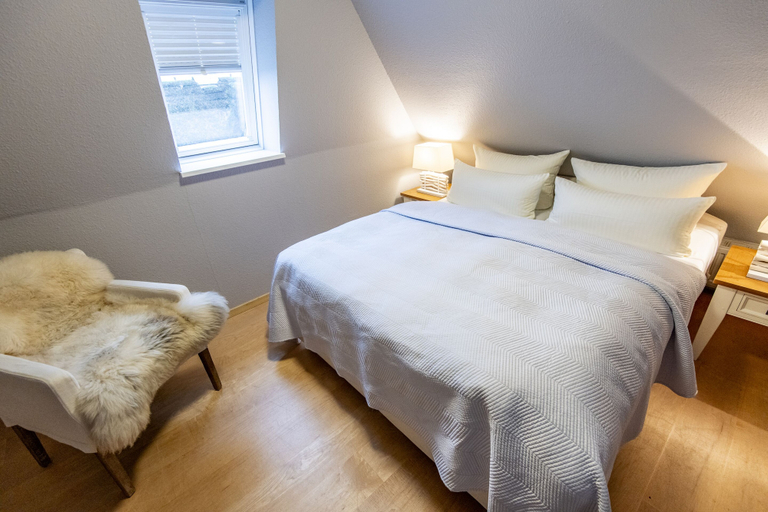 Bedroom, Ferienwohnung Heefwai 2 "w6", Nordfriesland
