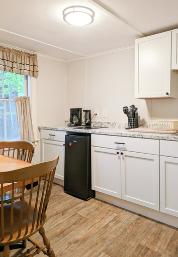 Dining Room 8