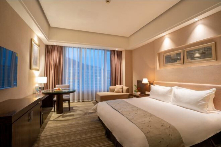 Bedroom 3, Peninsula Hotel, Ningbo