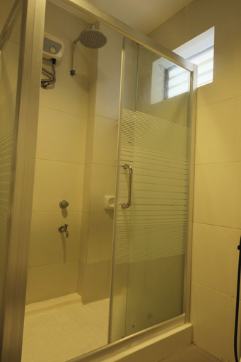 Bathroom 3, UNWND Residences Dumaguete, Dumaguete City