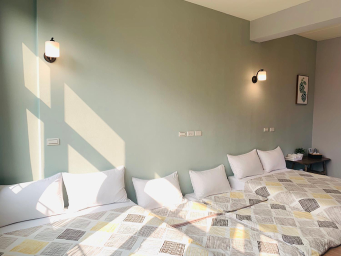 Bedroom 2, OYAJI Guesthouse 歐野基民家宿泊, Tainan