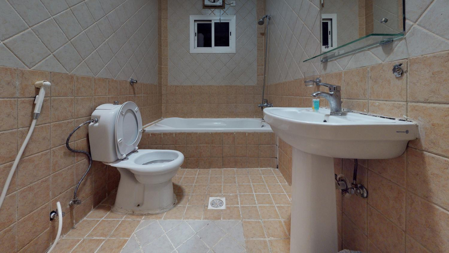 Bathroom 4, Shati Albasateen Serviced Apartments, Jeddah