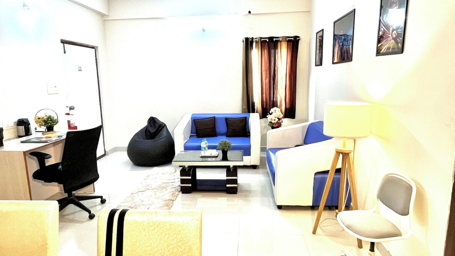 Others 3, hotel namaha, Ranga Reddy