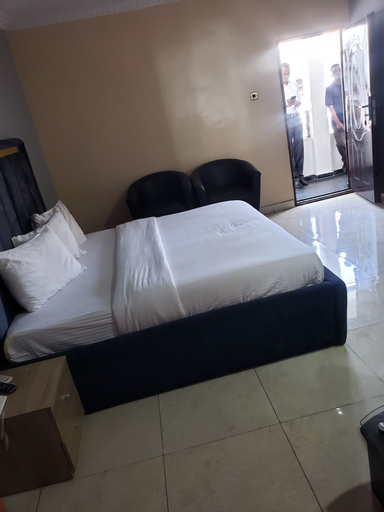 Bedroom 3, Treasureland Cottage, Ikeja