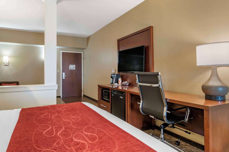 Bedroom 3, Comfort Suites Manheim - Lancaster, Lancaster