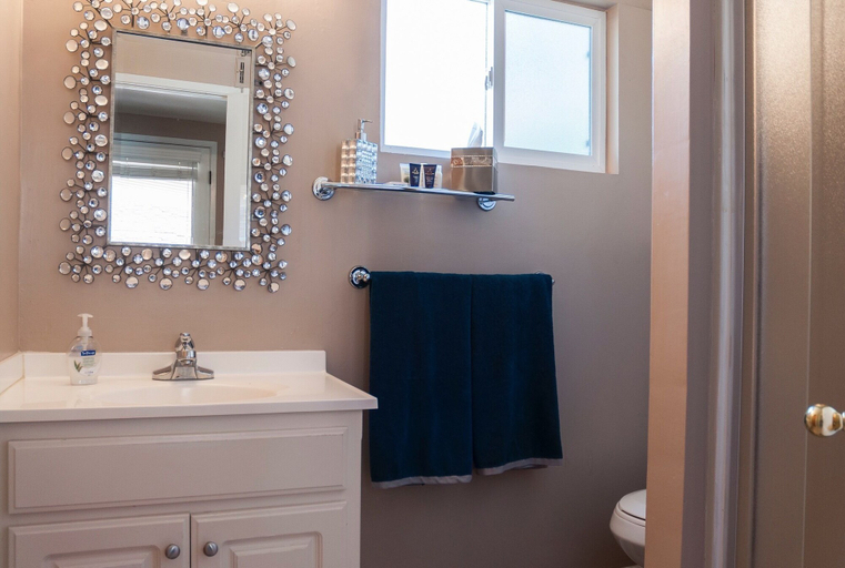 Bathroom 6
