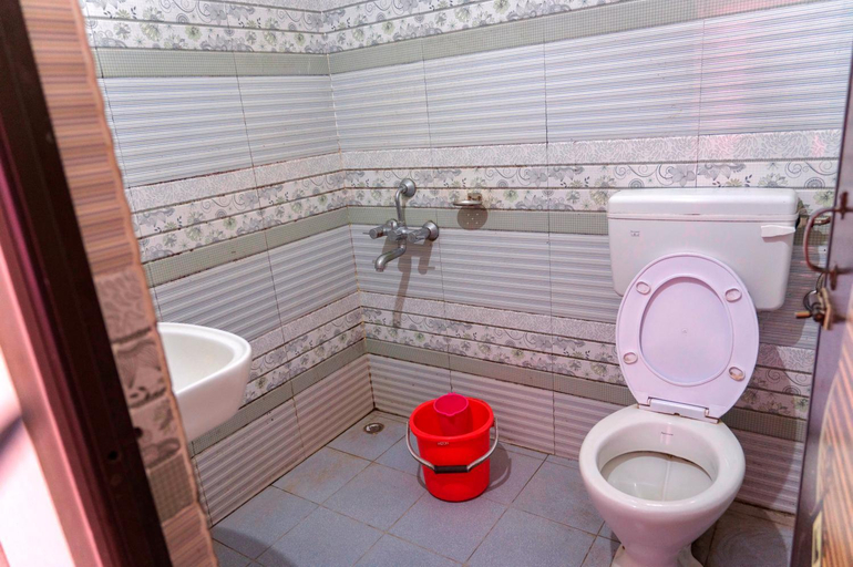 Bathroom 2, JRB Residency, Dibrugarh
