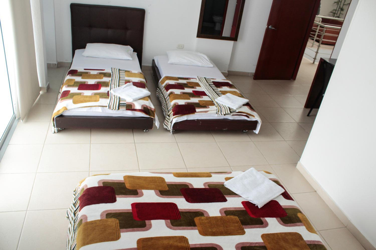 Bedroom 2, Hotel Santorini Neiva, Neiva