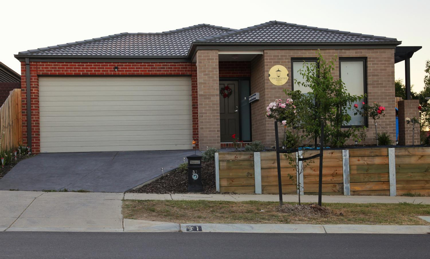 Exterior & Views 2, London Park Resort, Casey - Berwick