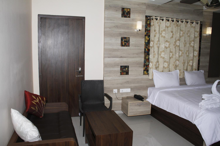 Others 3, Jeyam Residency, Dindigul