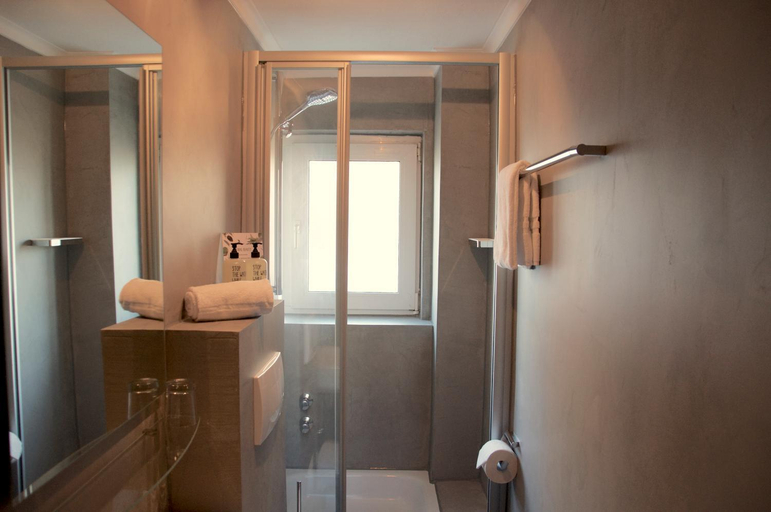 Bathroom 2, Lieblingsplatz Hotel Strandperle, Lübeck